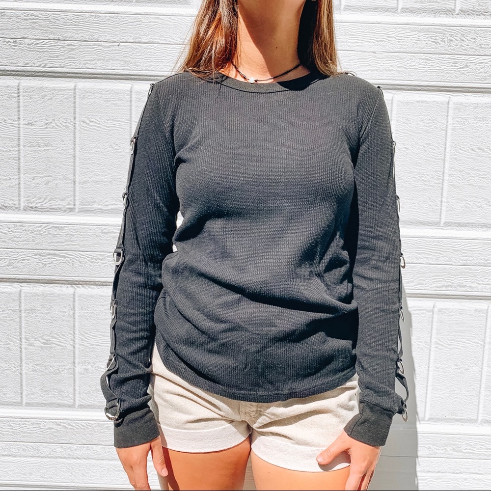 Waffle print long sleeve with silver detailing